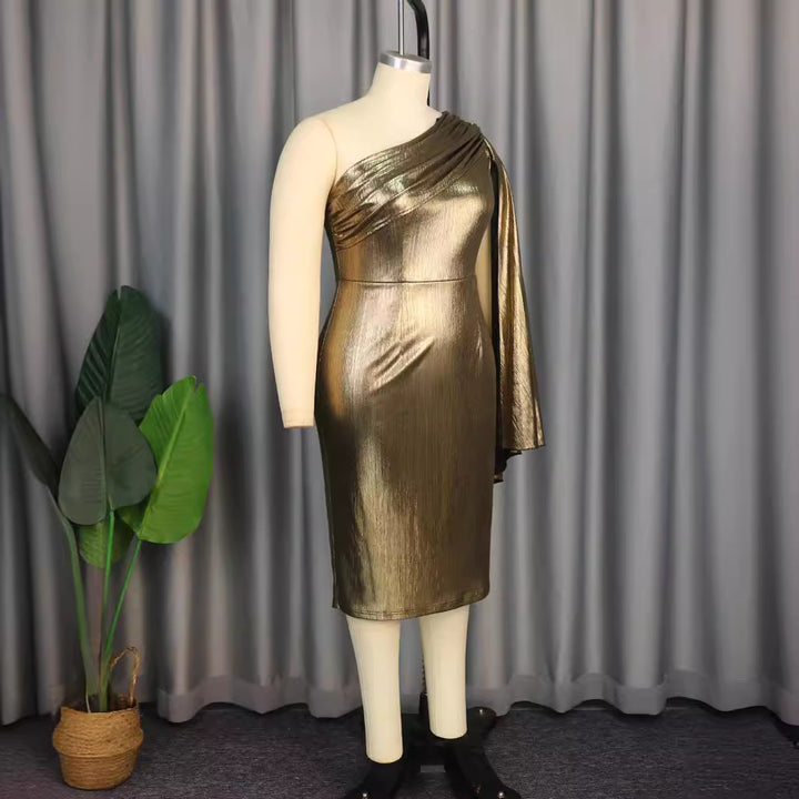 Damen Glamouröses One-Shoulder Abendkleid mit schimmerndem Stoff Echo Archiv
