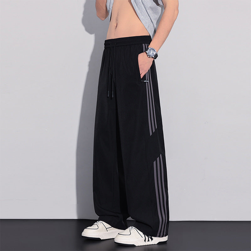 Herren Sportliche Freizeithose mit seitlichen Streifen Echo Archiv