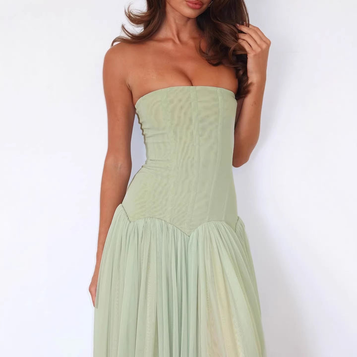 Damen Strapless Maxikleid mit elegantem Tüllrock und figurbetontem Oberteil Echo Archiv