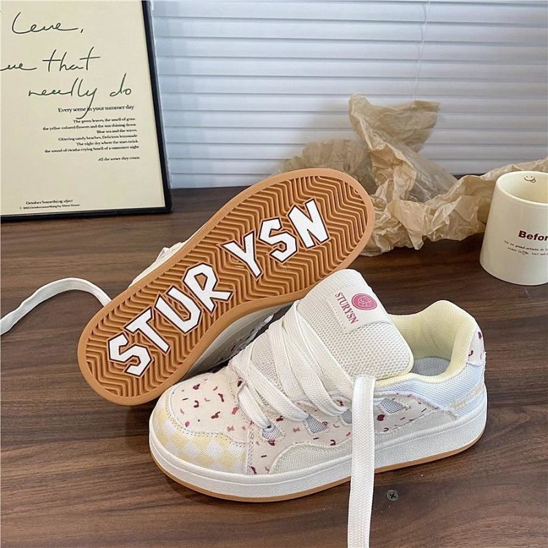 Damen Bequeme Sneaker mit verspieltem Design Echo Archiv