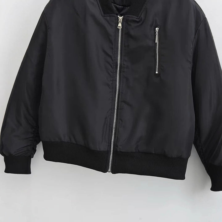 Damen windabweisende Satin-Bomberjacke mit Brustreißverschluss, Rippbündchen und leichter Thermofütterung – Avenza