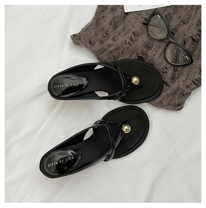 Damen Elegante Mule‑Sandalette mit Zehenring, filigranen Riemchen und sculpted Kitten‑Absatz – Sorelia