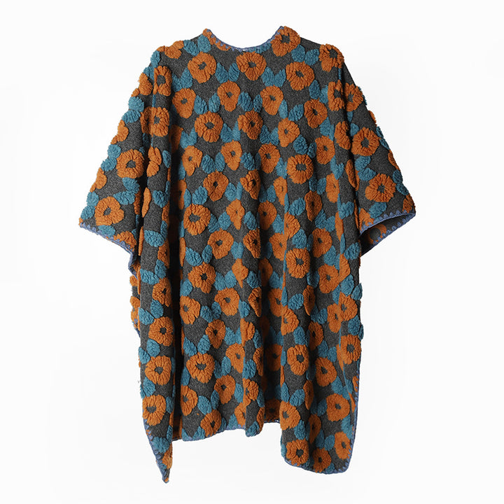 Damen Strukturierter Jacquard-Überwurf mit floraler 3D-Applikation – Avérine