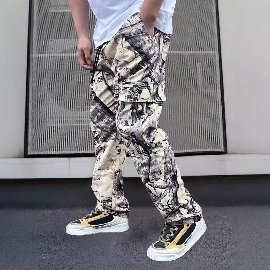 Herren Cargo-Hose im modernen Camouflage-Design mit elastischem Bund und mehreren Taschen Echoarchiv