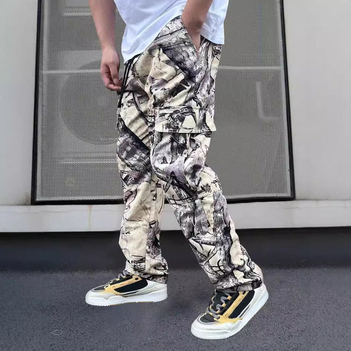 Herren Cargo-Hose im modernen Camouflage-Design mit elastischem Bund und mehreren Taschen Echoarchiv