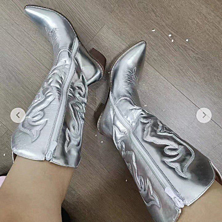 Damen nan metallische Westernstiefel mit mittelhohem Schaft dekorativer Stickerei und Seitenreißverschluss Echo Archiv