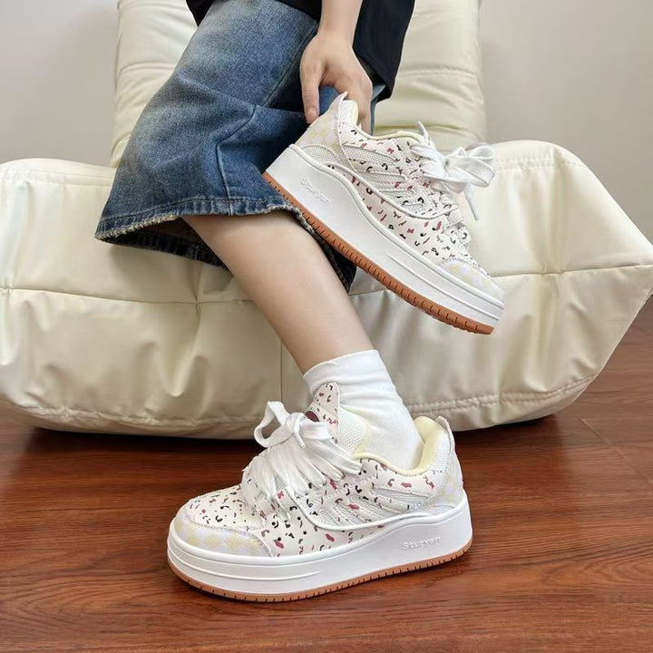 Damen Sneakers mit atmungsaktivem Obermaterial und modischem Muster Echo Archiv