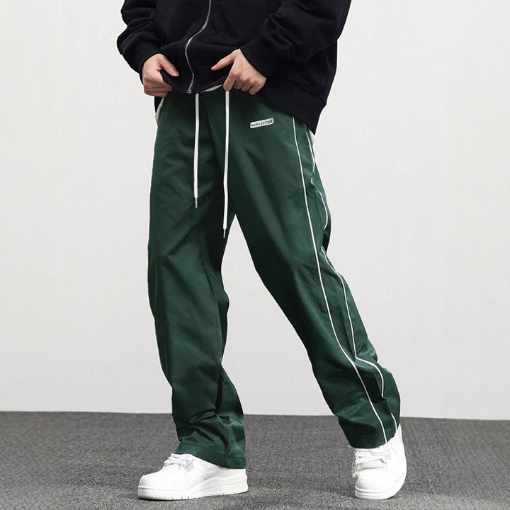 Herren Casual Jogginghose mit elastischem Bund und seitlichen Kontraststreifen Echoarchiv