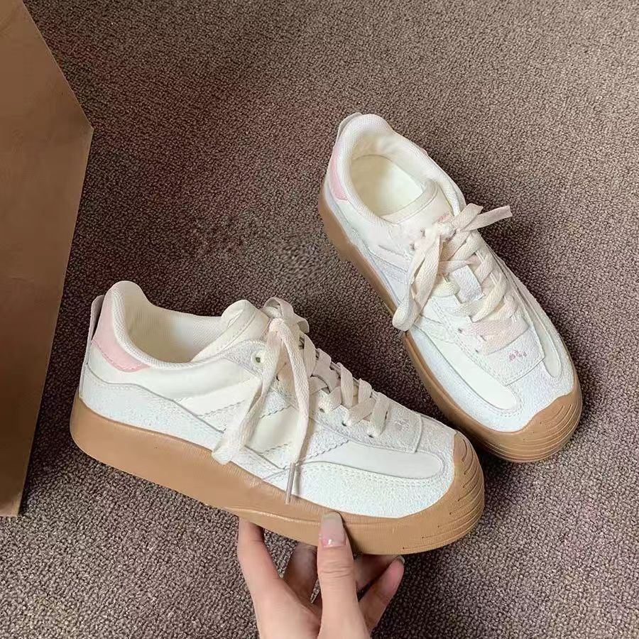 Damen Komfortable Sneaker mit atmungsaktiver Oberflächenstruktur und dämpfender Sohle Echo Archiv