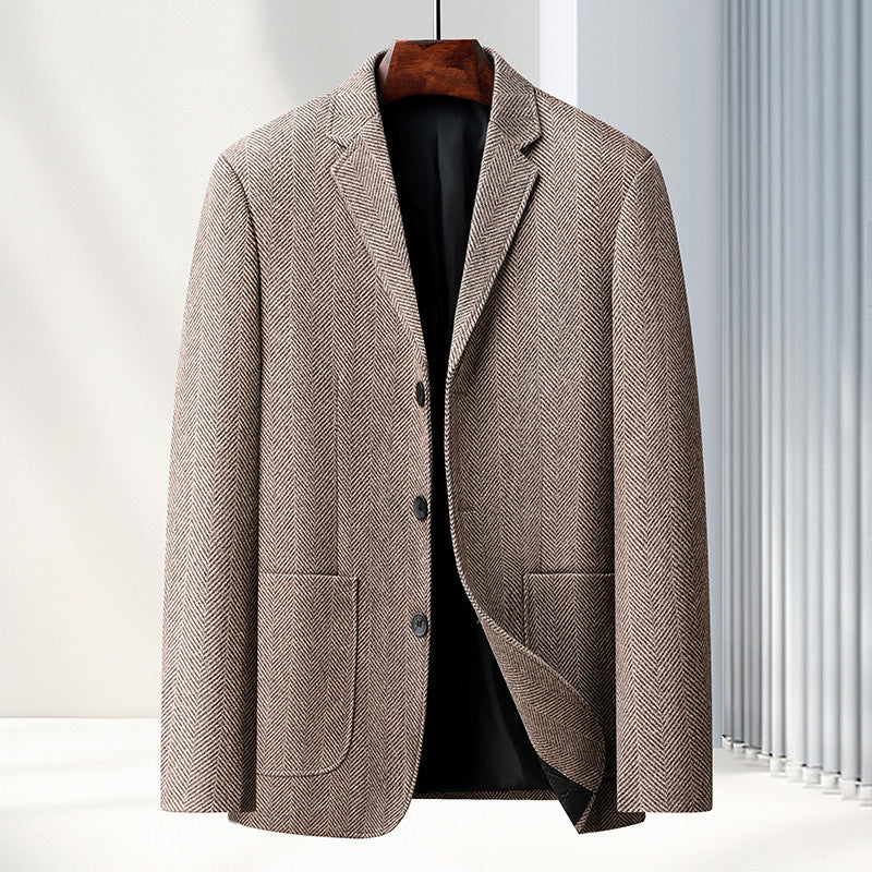 Herren Fischgrat-Sakko im Vintage-Stil mit aufgesetzten Pattentaschen und weicher Wollmischung Echo Archiv
