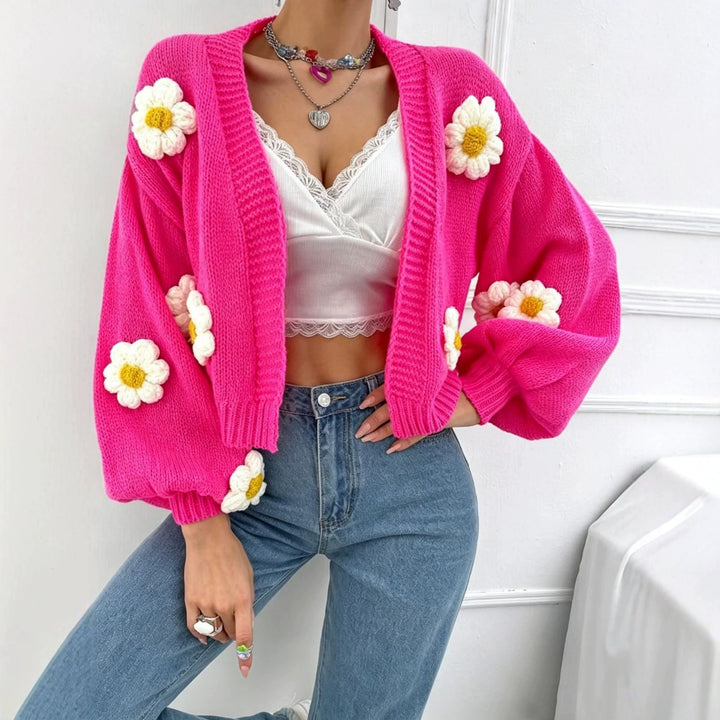 Damen Kurzgeschnittener Grobstrick-Cardigan mit 3D-Blütenapplikationen – Veloura