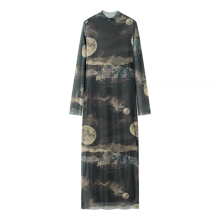 Damen langes Mesh-Maxikleid mit langen Ärmeln, hohem Rundhalsausschnitt und mystischem Mondprint – Valéora
