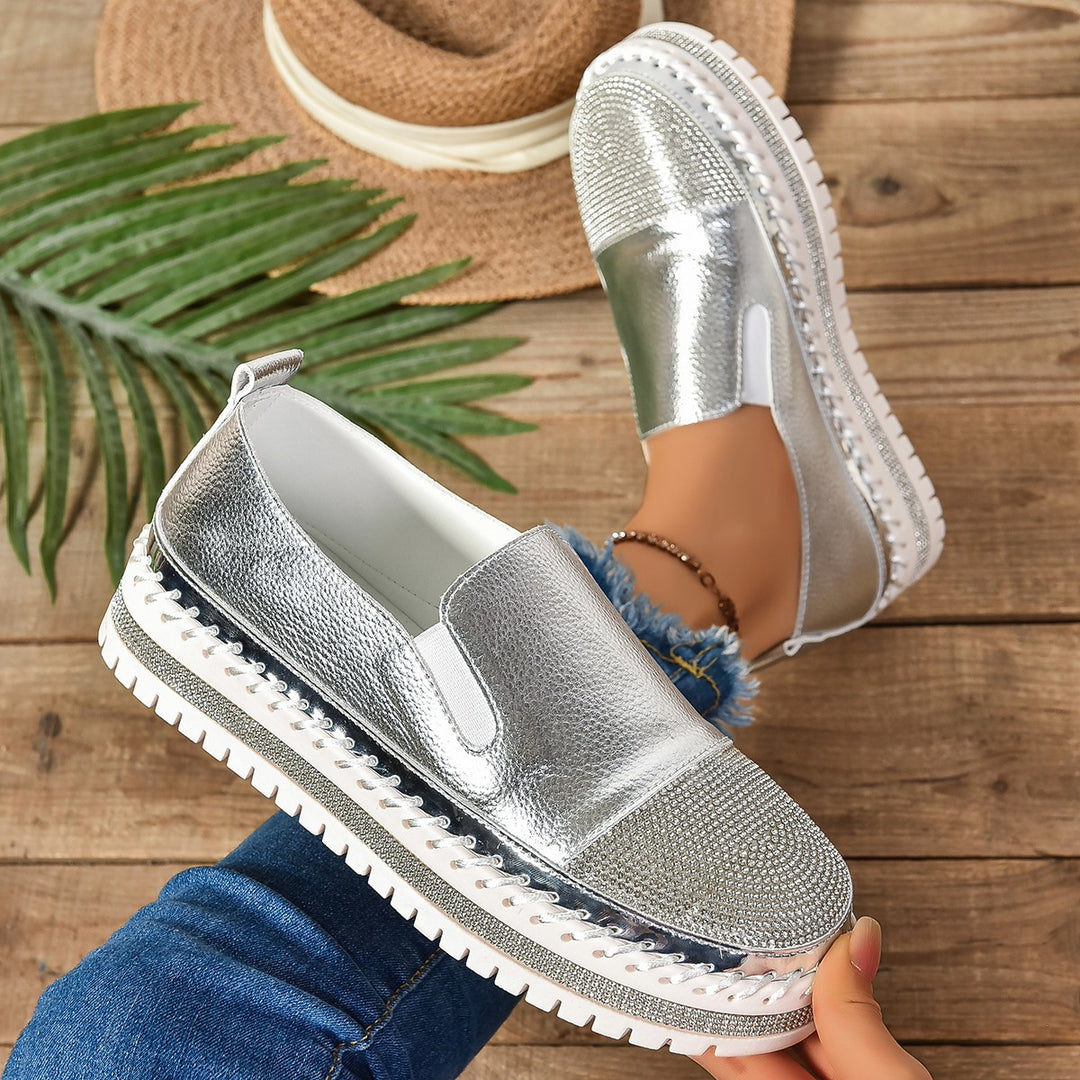 Damen Slip-On Plateau-Slipper mit Strassbesatz, elastischem Einstieg und profilierter Gummisohle Echo Archiv