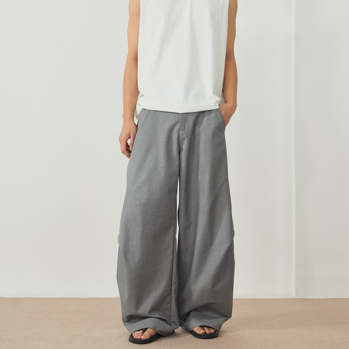 Herren Bodentiefe Oversize-Twillhose mit extra weitem Bein und cleanem Minimaldesign Echo Archiv