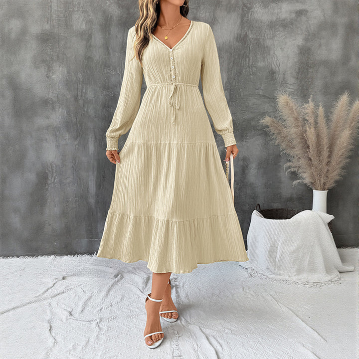 Damen Crinkle-Midikleid mit V-Ausschnitt, Knopfleiste, tailliertem Bindegürtel und Stufenrock Echoarchiv