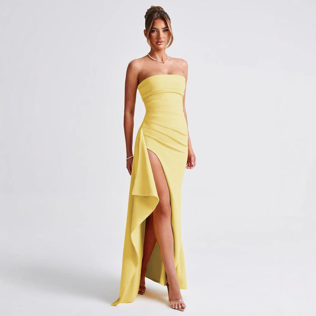 Damen Elegantes trägerloses Abendkleid mit asymmetrischem Schlitz Echo Archiv