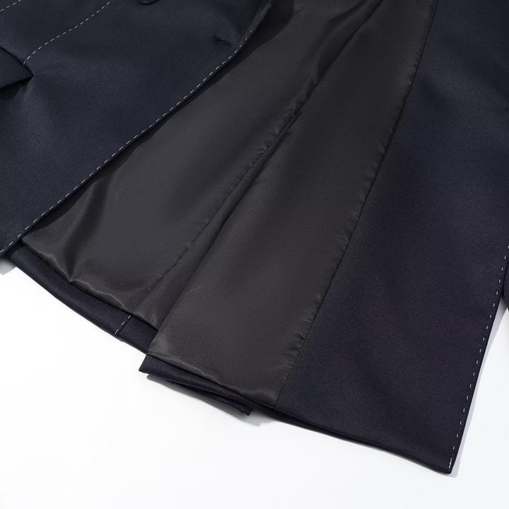 Damen Doppelreihiger Blazer mit dekorativen Ziernähten und Pattentaschen Echoarchiv