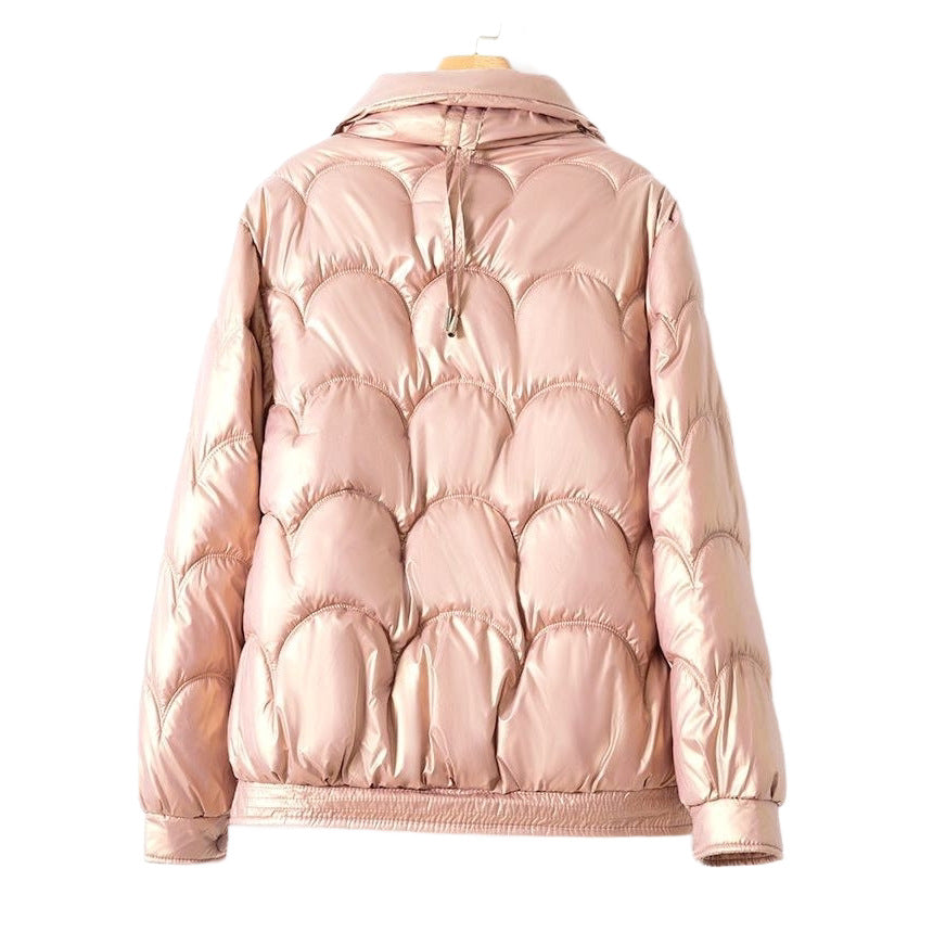 Damen Glänzende Steppjacke mit hohem Kragen Echoarchiv