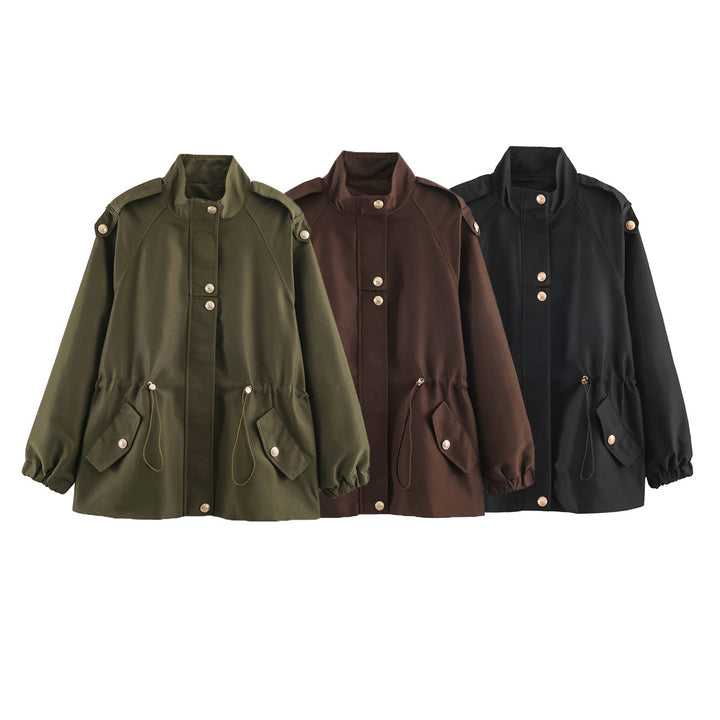 Damen Kurzjacke im Utility‑Stil mit Tunnelzug, Raglanärmeln und Metallknopfleiste Echoarchiv