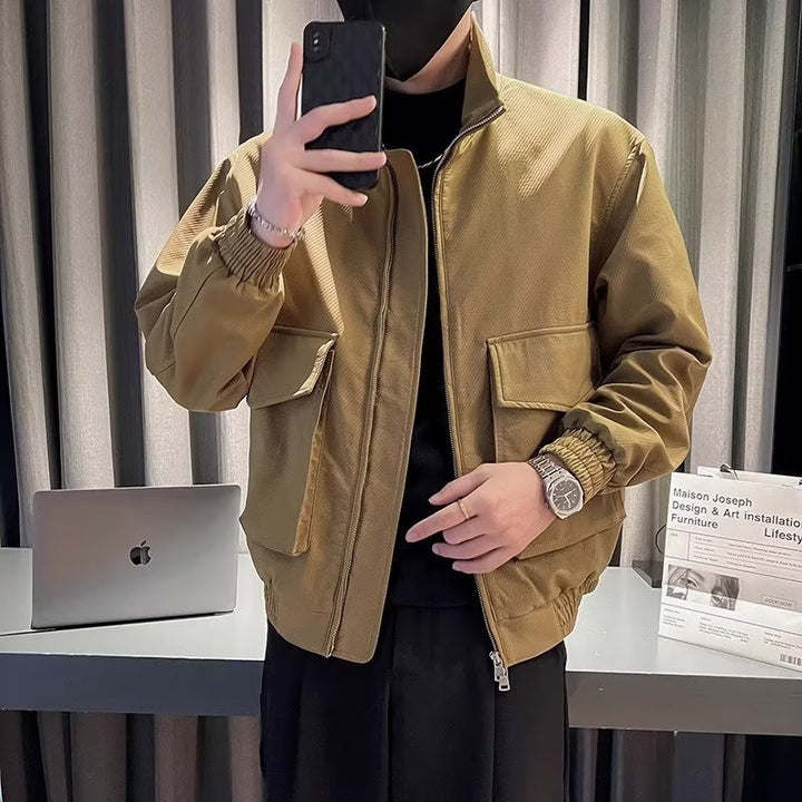 Herren modische Übergangsjacke mit praktischen Taschen und elastischen Bündchen Echoarchiv