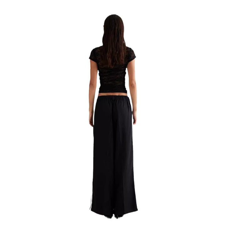 Damen Spitzentop mit enganliegendem Design und kurzen Ärmeln Echo Archiv
