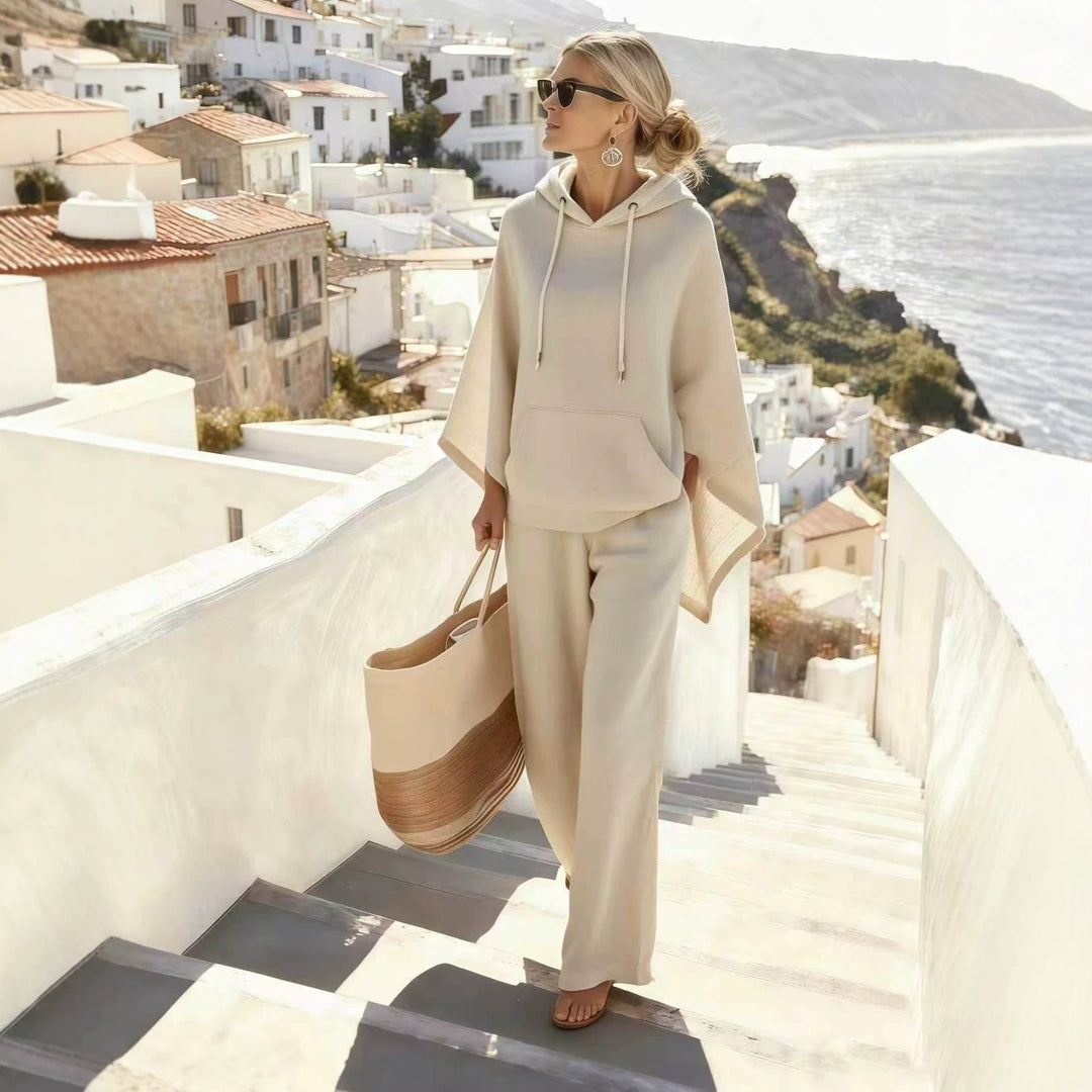 Damen nan lässiges Kapuzenponcho und weite Hose Lounge-Set aus weichem Sweatstoff Echo Archiv