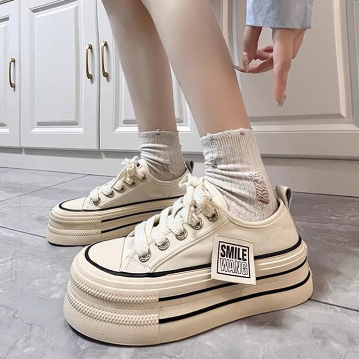 Damen Plateau Sneakers mit doppelter Sohle und trendigem Design Echo Archiv
