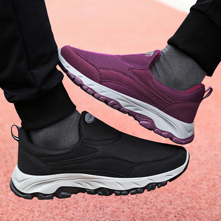 Damen nan sportlicher Slip-On Trekking-Sneaker mit atmungsaktivem Textiloberteil, elastischem Einstieg und profiliertem Outdoor-Laufsohle Echo Archiv