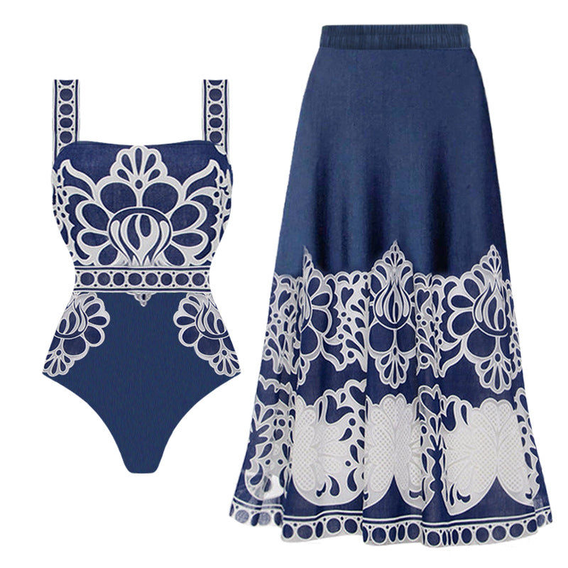 Damen eleganter einteiliger Badeanzug mit aufwendiger Spitzenverzierung Echo Archiv