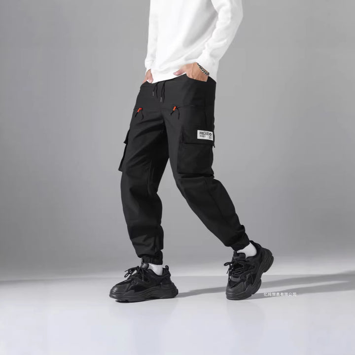 Herren Utility-Cargohose im Joggerstil mit elastischem Bund, Multifachtaschen & Reißverschlusstaschen Echo Archiv