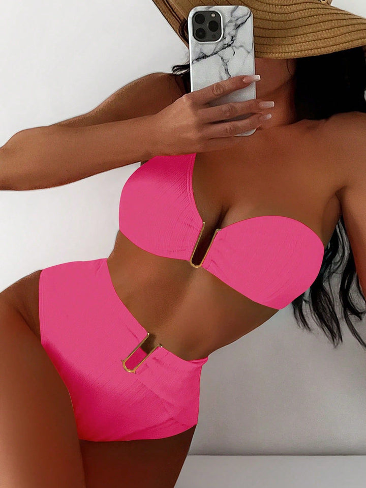 Damen High-Waist Bikini mit geschmackvollem Goldakzent Echo Archiv