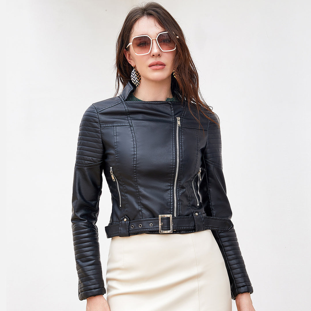 Damen nan kurz geschnittene Motorradjacke in Biker-Optik mit asymmetrischem Reißverschluss und gesteppter Ärmelpartie Echo Archiv