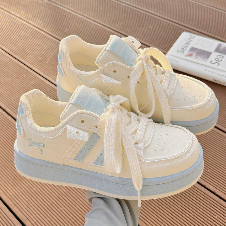 Damen Sportliche Sneakers mit modernen Akzenten und komfortabler Dämpfung Echo Archiv