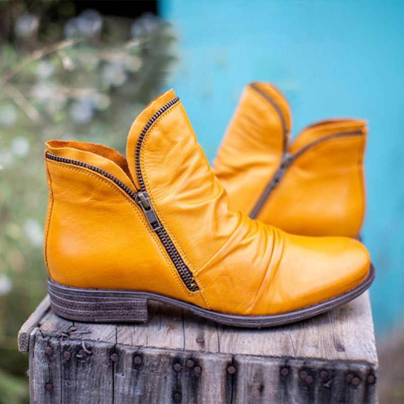 Damen Slouch‑AnklEcho Archivoots aus Leder mit seitlichem Reißverschluss und niedrigem Blockabsatz – Varelle