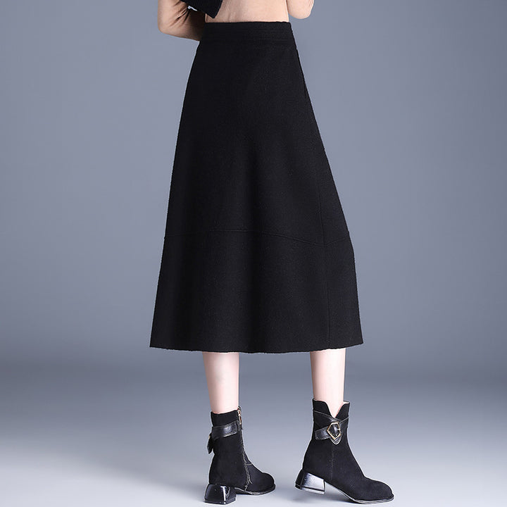 Damen Knielanger Rock mit praktischen Taschen und Knopfdetails – Rosévia