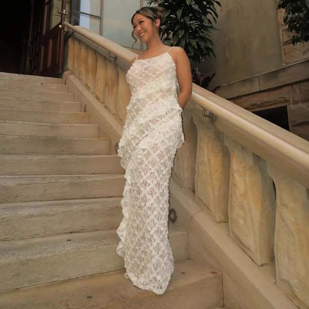 Damen Elegantes Spitzen-Maxikleid mit asymmetrischen Drapierungen Echo Archiv