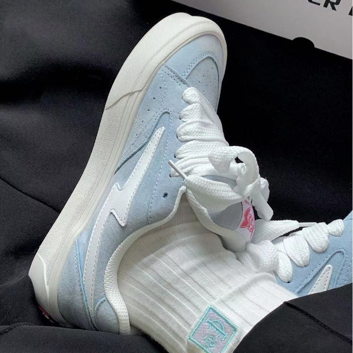 Damen Sportliche Sneaker mit hochwertiger Wildleder- und Mesh-Kombination Echo Archiv
