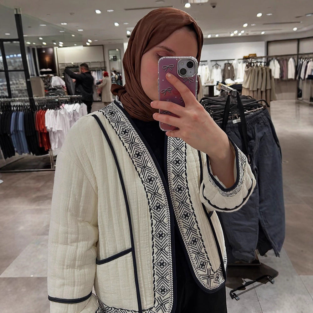 Damen Gestepptes Kimono-Cardigan mit geometrischer Stickbordüre Echoarchiv