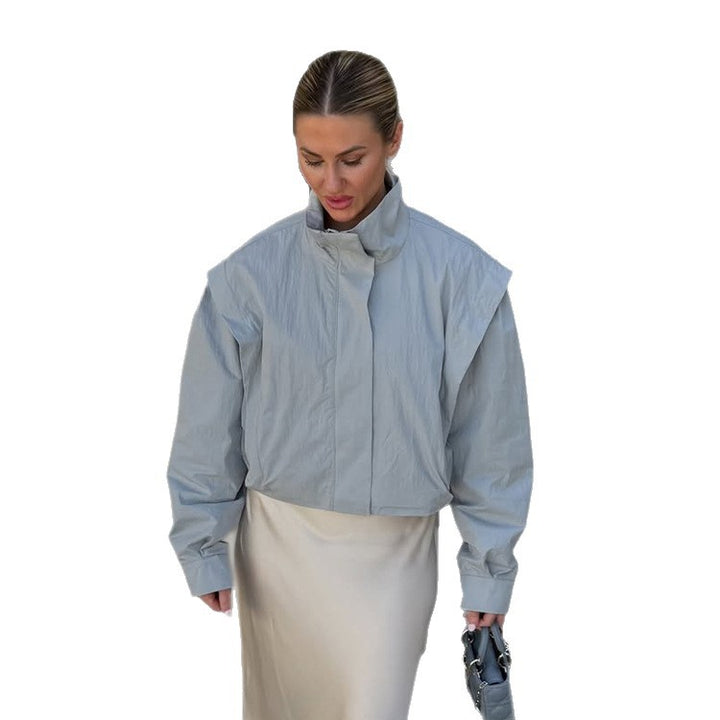 Damen Cropped Übergangsjacke mit Stehkragen und betonter Schulterpartie Echoarchiv