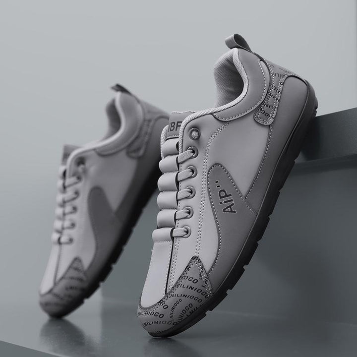 Herren Moderner Low-Top Lederimitat-Sneaker mit gepolstertem Schaft und profilierter Gummisohle Echoarhiv – Norré