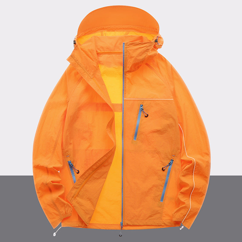Herren leichte Outdoor-Jacke mit wasserabweisenden Eigenschaften und mehreren Reißverschlusstaschen Echoarchiv