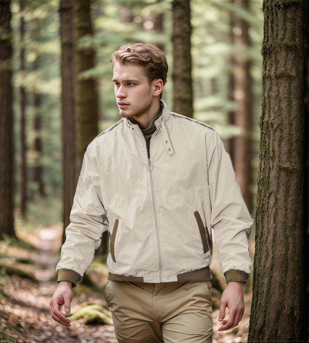 Herren vielseitige Übergangsjacke mit praktischen Taschen und modernem Stehkragen Echoarchiv