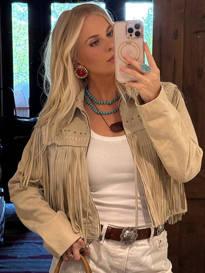 Damen Cropped Wildleder‑Style Fransenjacke mit Nietenapplikation Echoarchiv