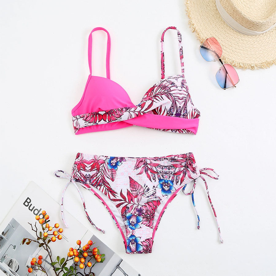 Damen Design-Bikini mit modernem Wickel-Detail Echo Archiv