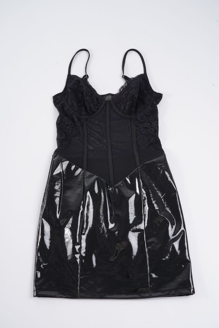 Damen Sexy Spitzenkleid im figurbetonten Design mit glänzendem Unterrock Echo Archiv