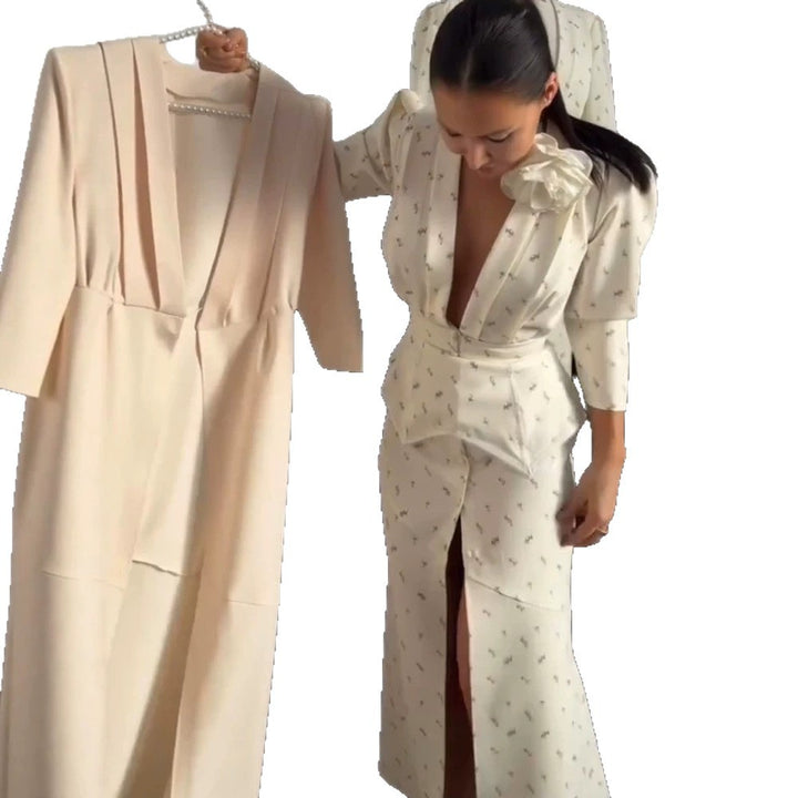 Damen tailliertes Hosenanzug‑Set mit tiefem V‑Ausschnitt, strukturierter Peplum‑Taille und feinem Blumenjacquard Echoarchiv