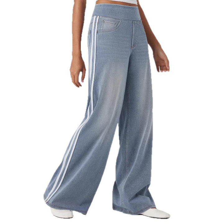 Damen nan weite Sweatpant in Jeansoptik mit seitlichen Kontraststreifen und Komfortbund Echo Archiv