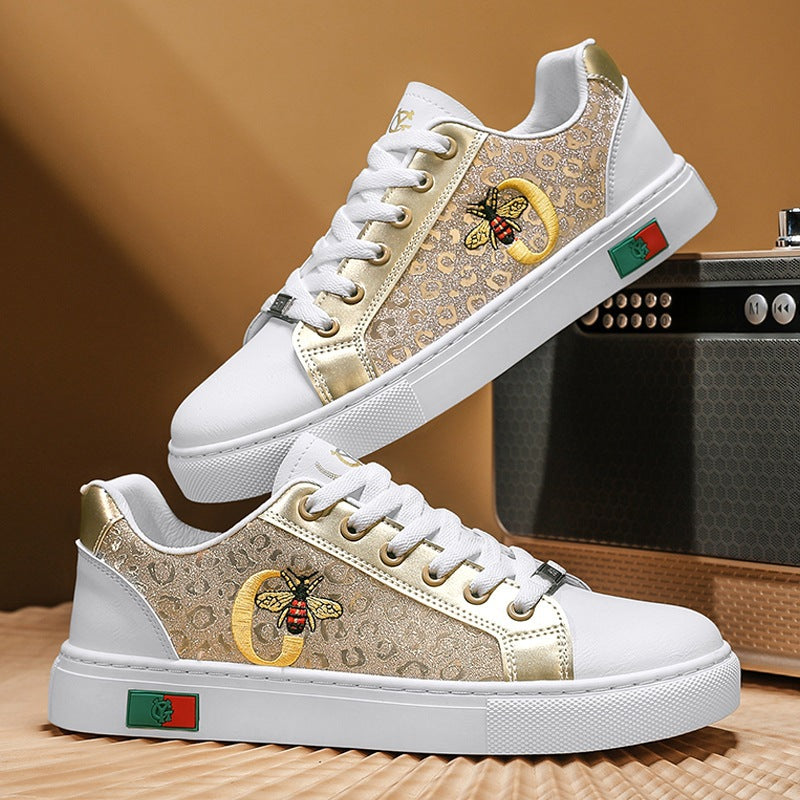 Damen modische Plateausneaker mit gestickter Bienenapplikation und dezenter Animalprägung Echo Archiv
