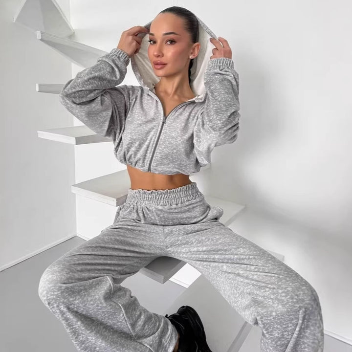 Damen cropped Zip-Hoodie mit elastischem Saum und locker fallende Palazzo-Jogginghose – Auréline