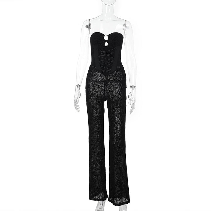 Damen eleganter Jumpsuit mit strukturierter Spitze und verführerischem Ausschnitt Echo Archiv